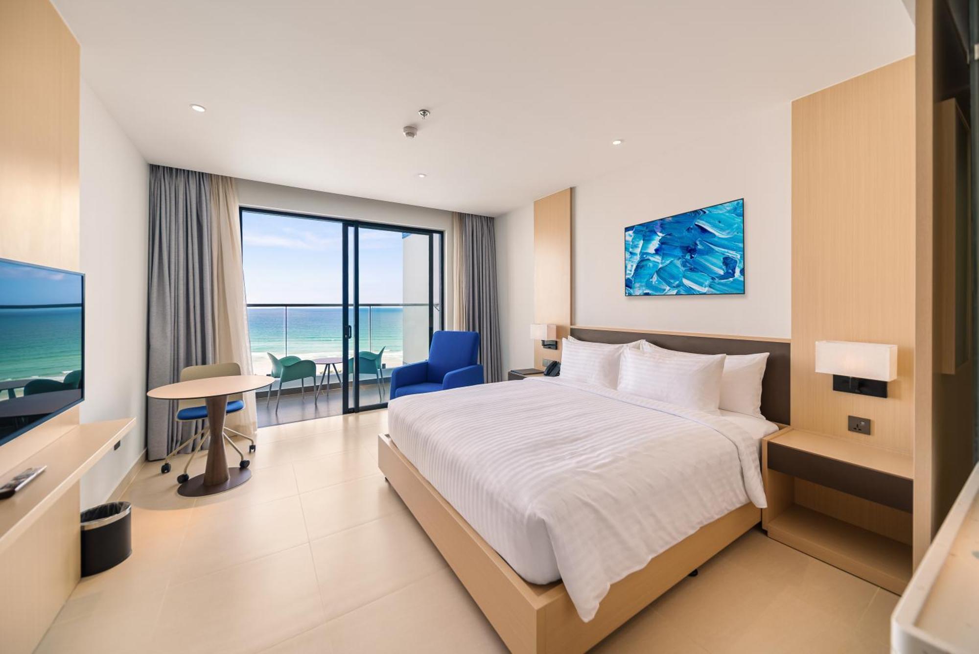 The Empyrean Cam Ranh Beach Resort מראה חיצוני תמונה